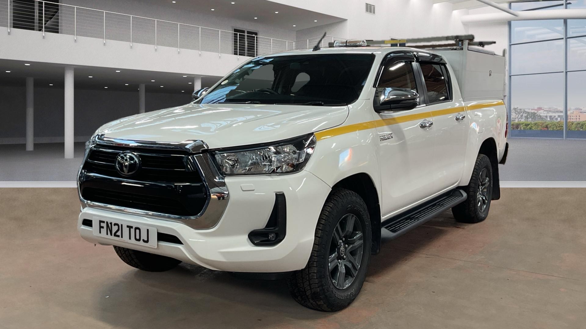 TOYOTA Hilux